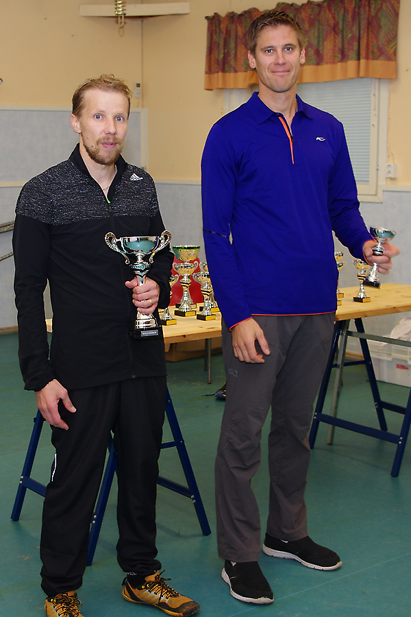 Pertin hiihto kuva $i